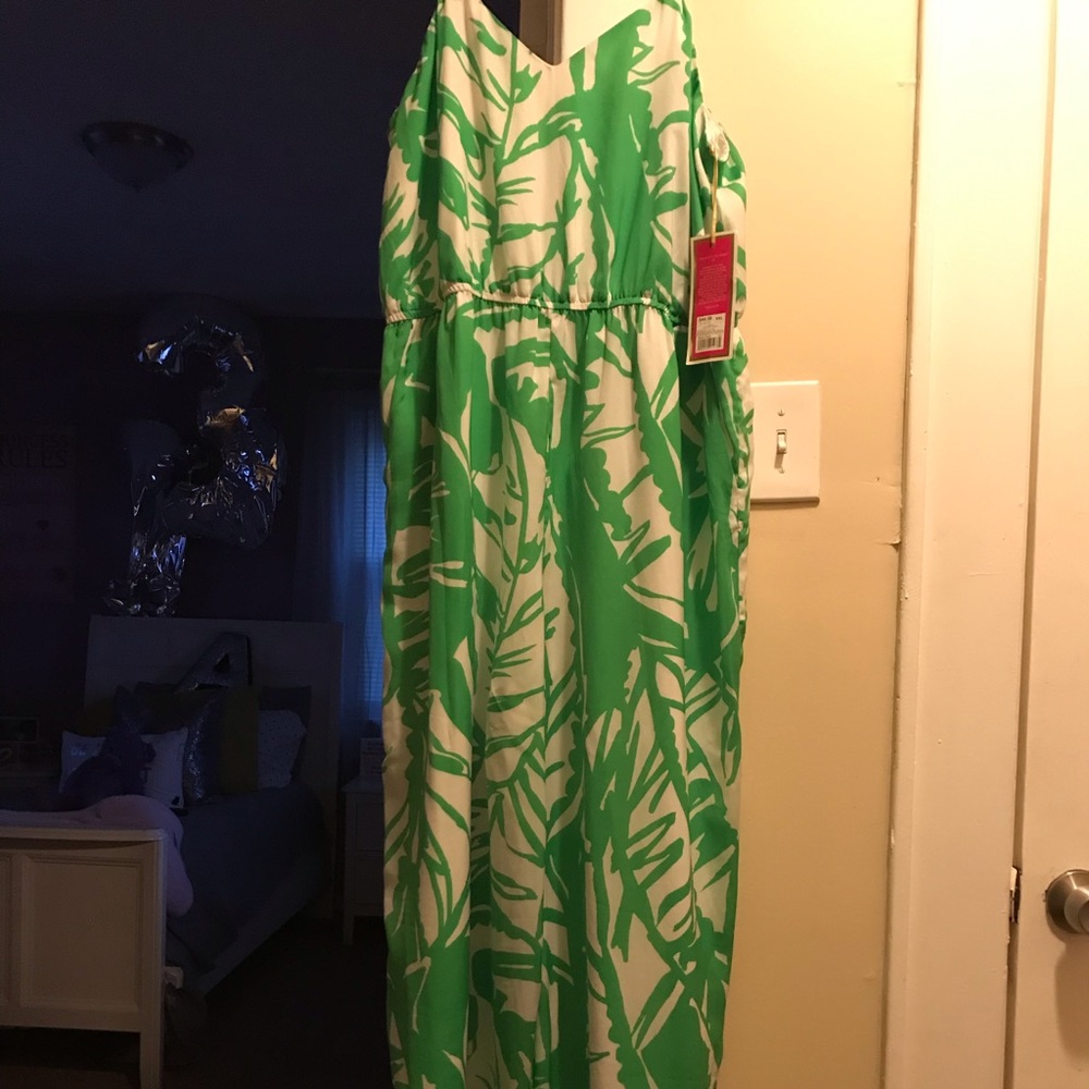 A green dress